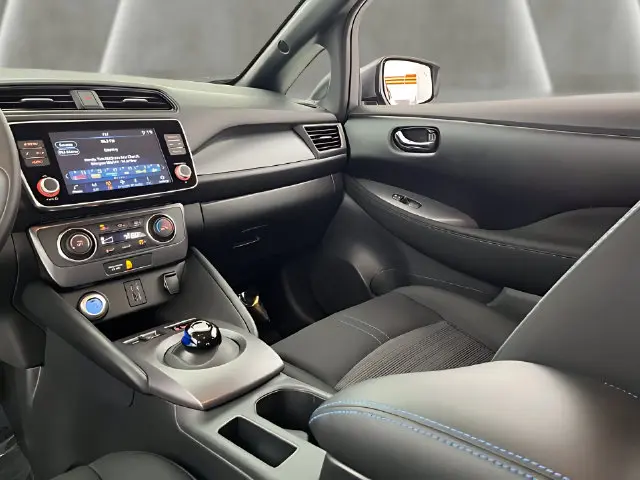 2025 Nissan LEAF - $14,996