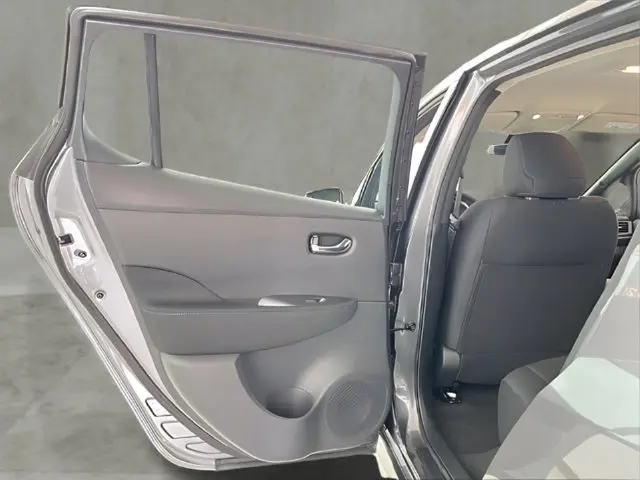 2025 Nissan LEAF - $14,996