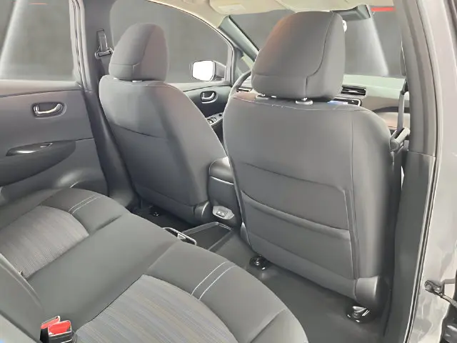 2025 Nissan LEAF - $14,996