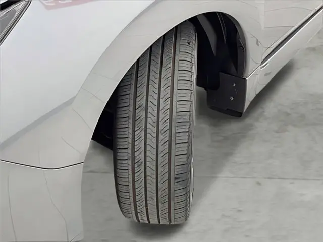 2025 Nissan LEAF - $13,996