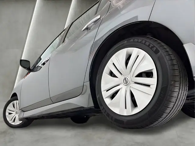 2025 Nissan LEAF - $13,996