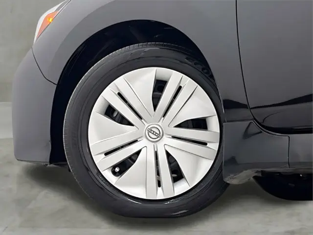 2025 Nissan LEAF - $14,996