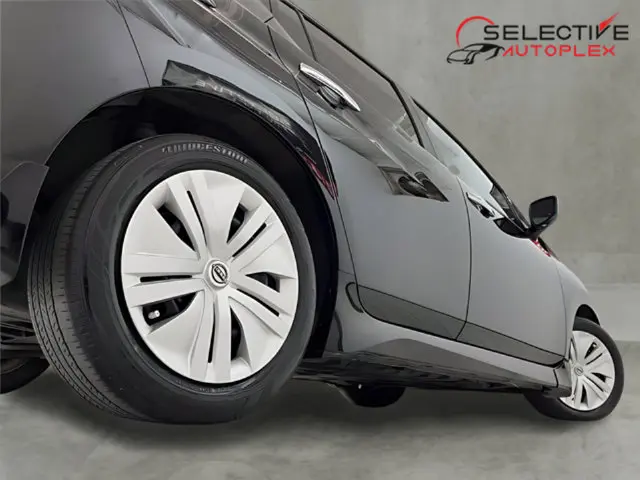 2025 Nissan LEAF - $14,996
