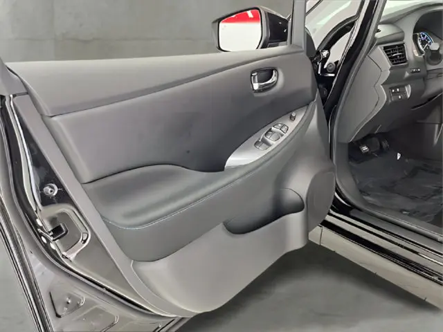 2025 Nissan LEAF - $14,996
