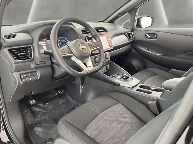 2025 Nissan LEAF - $14,996