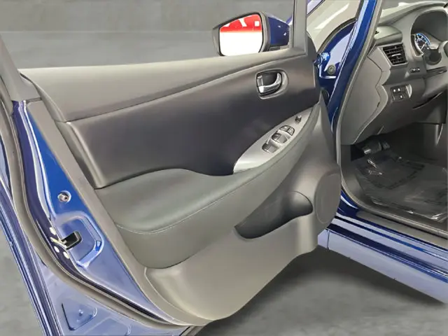 2025 Nissan LEAF - $14,996