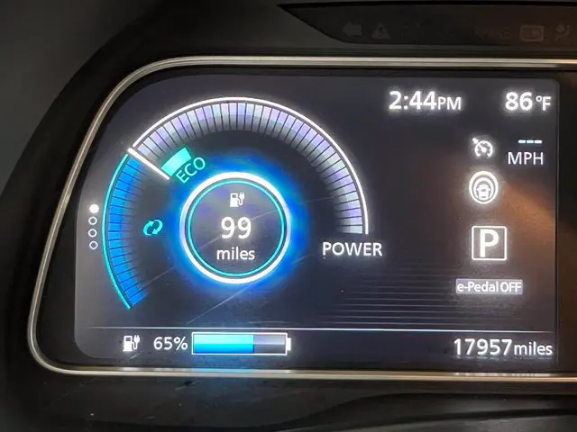 2025 Nissan LEAF - $14,996