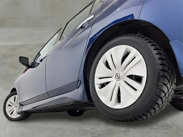 2025 Nissan LEAF - $14,996