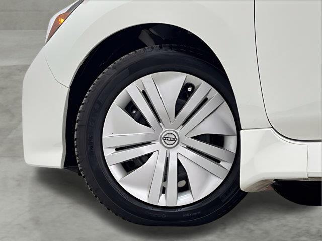 2025 Nissan LEAF - $14,996