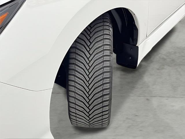 2025 Nissan LEAF - $14,996
