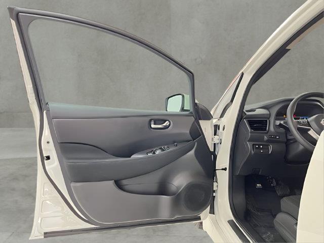 2025 Nissan LEAF - $14,996