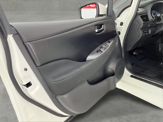2025 Nissan LEAF - $14,996