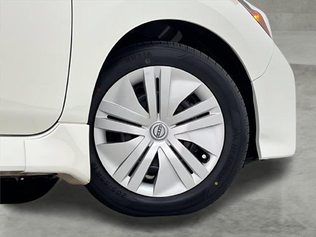 2025 Nissan LEAF - $14,996