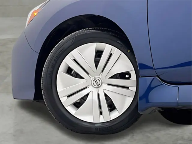 2025 Nissan LEAF - $14,996