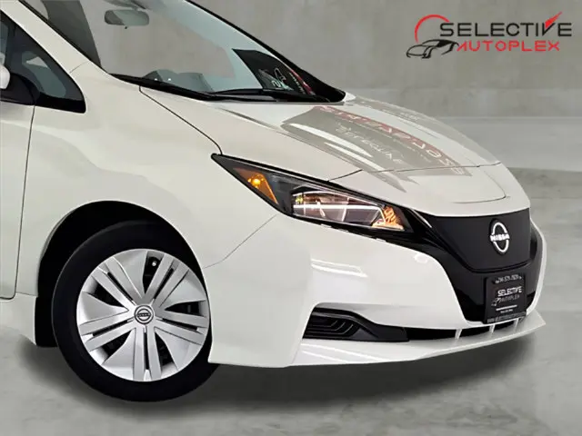 2025 Nissan LEAF - $14,996