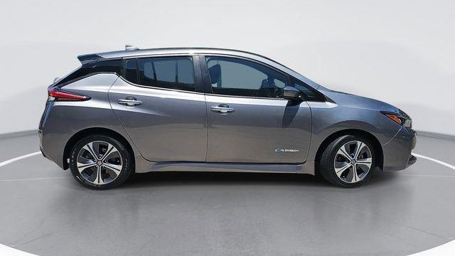 2019 Nissan LEAF S