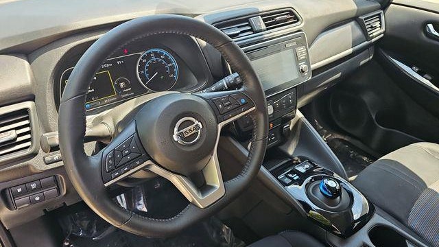 2019 Nissan LEAF S
