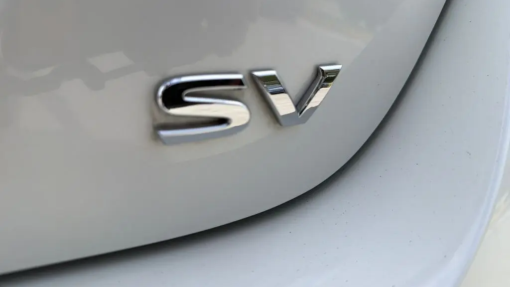 2022 Nissan LEAF SV