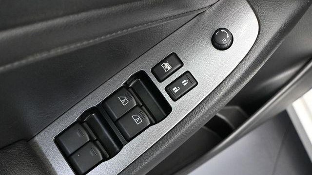 2012 Nissan Altima 3.5 SR