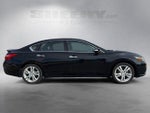 2016 Altima Thumbnail 10