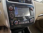2014 Altima Thumbnail 16