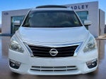 2015 Altima Thumbnail 2