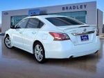 2015 Altima Thumbnail 5