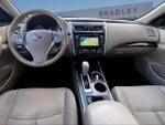 2015 Altima Thumbnail 9