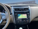 2015 Altima Thumbnail 11