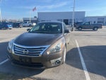 2015 Altima Thumbnail 3
