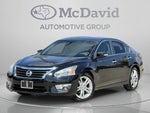 2015 Altima Thumbnail 1