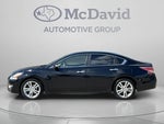 2015 Altima Thumbnail 2