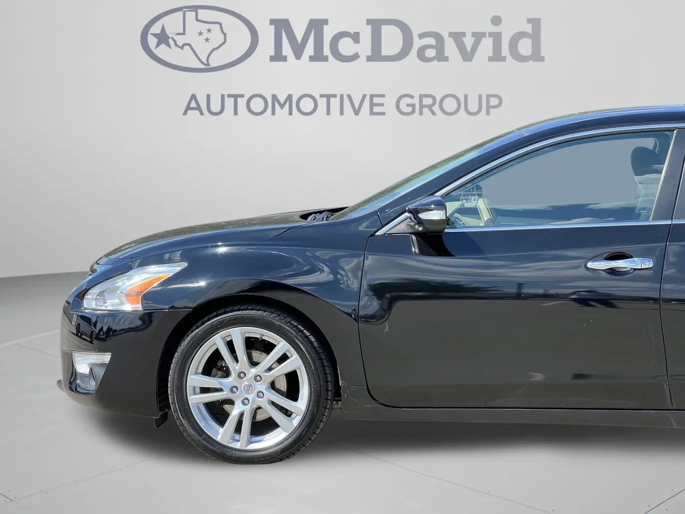 2015 Nissan Altima - $9,999