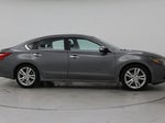 2017 Altima Thumbnail 12