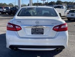 2017 Altima Thumbnail 3