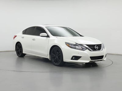Photo of a 2016 Nissan Altima 3.5 SL 4DR Sedan for sale