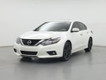 2016 Altima Thumbnail 4