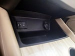 2016 Altima Thumbnail 19