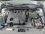 2016 Altima Thumbnail 23