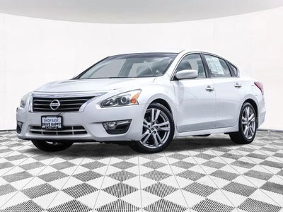 Photo of a 2013 Nissan Altima 3.5 S 4DR Sedan for sale