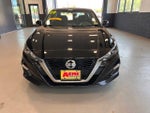 2019 Altima Thumbnail 9
