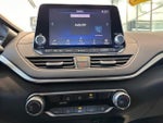 2019 Altima Thumbnail 20