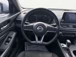 2019 Altima Thumbnail 12