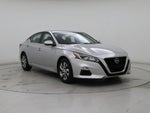 2021 Altima Thumbnail 1