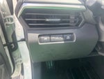 2022 Altima Thumbnail 11