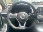 2022 Altima Thumbnail 12