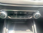 2022 Altima Thumbnail 18