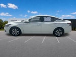 2022 Altima Thumbnail 31