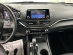 2023 Altima Thumbnail 18