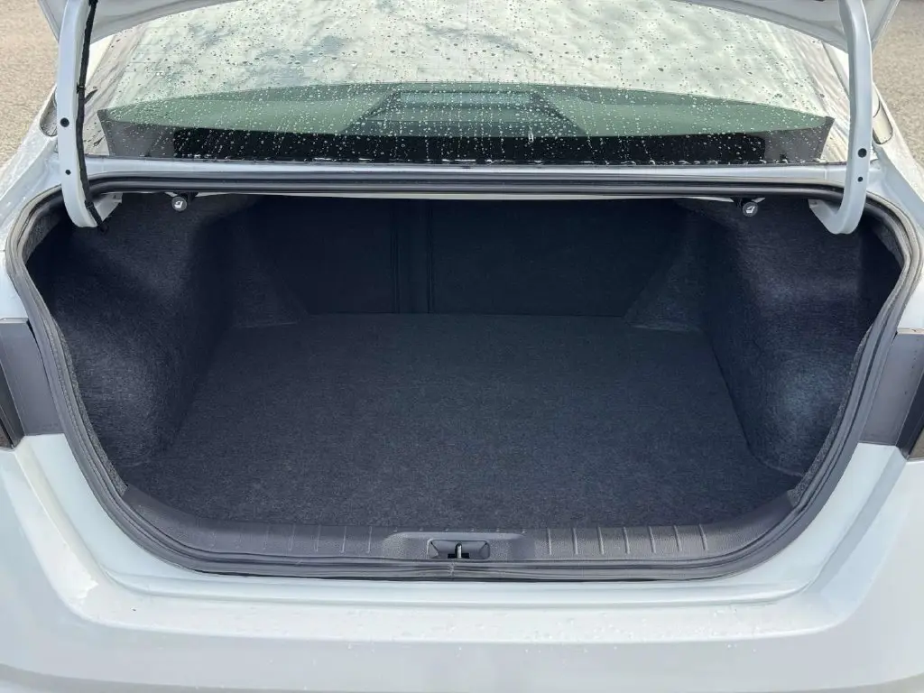 2025 Nissan Altima - $21,300